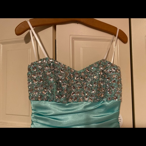NWT DEB turquoise strapless beaded dress. - Picture 4 of 5